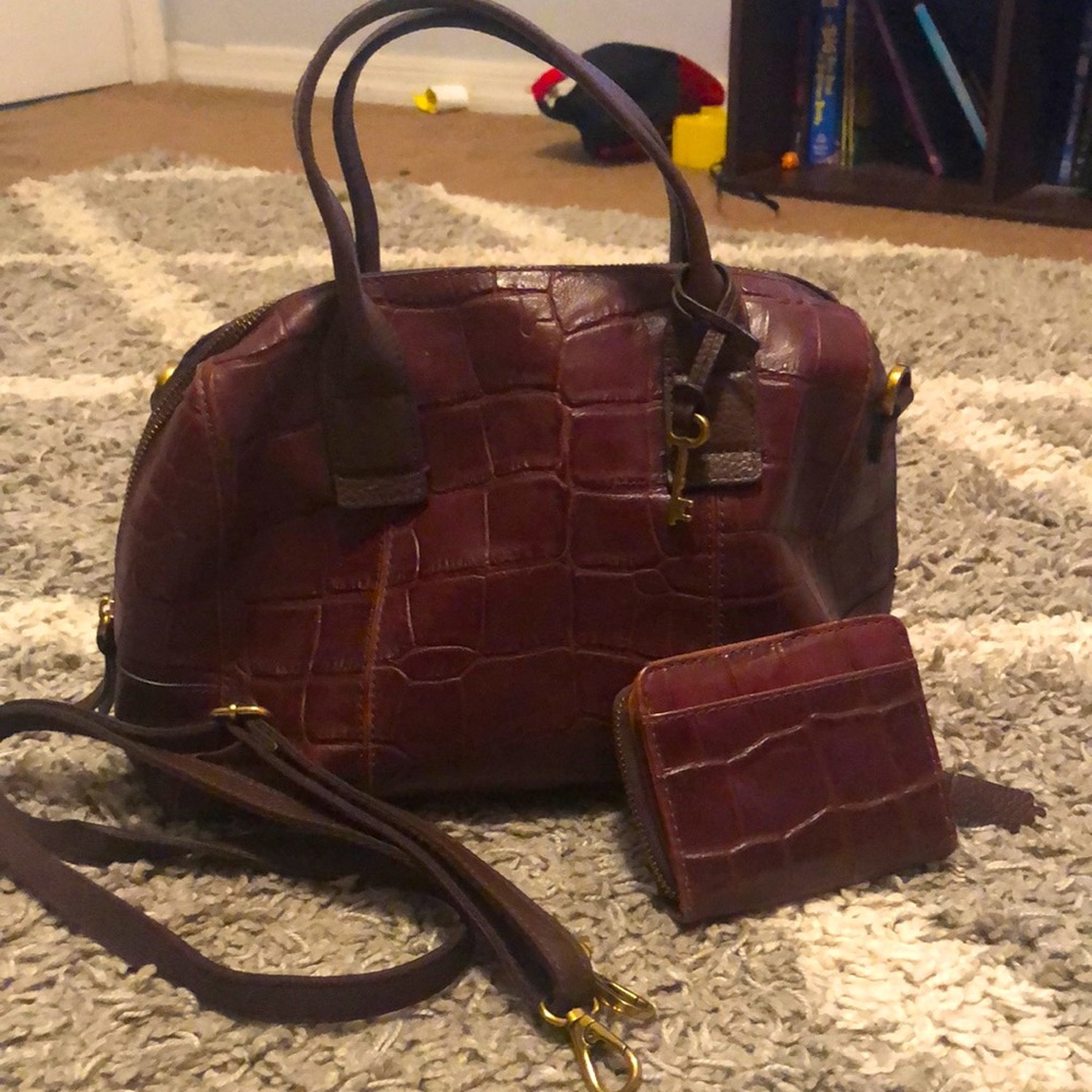 A fossil dark brown handbag